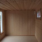 inred denna funkis stuga med compact living