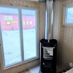 Bastustuga med litet omklädningsrum