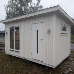 Bastustuga med litet relaxrum