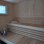 Bastustuga med litet omklädningsrum